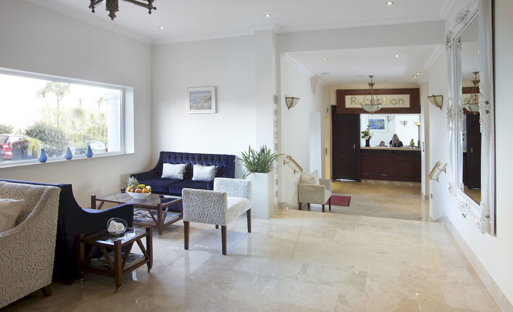 פאלמות' The Royal Duchy Hotel מראה חיצוני תמונה